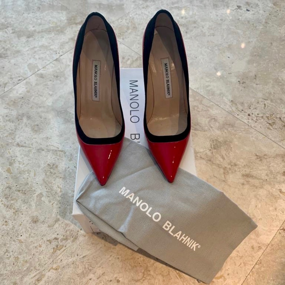 Manolo Blahnik Red/Black Pumps